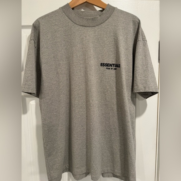 Fear of god essentials t shirt - Picture 3 of 5